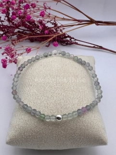 Náramek z fluoritu se stříbrným korálkem