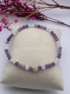 Náramek s ametystem a měsíčním kamenem a stříbrným filigránovým korálkem